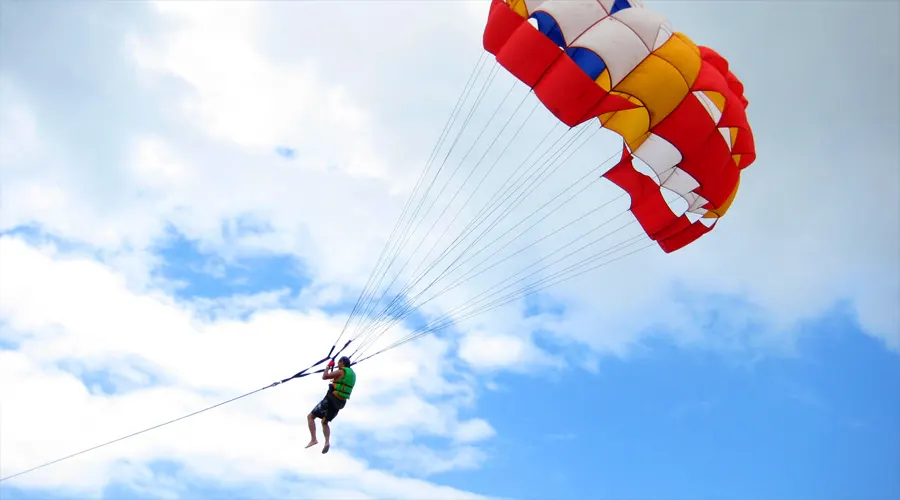 Parasailing In Pondicherry